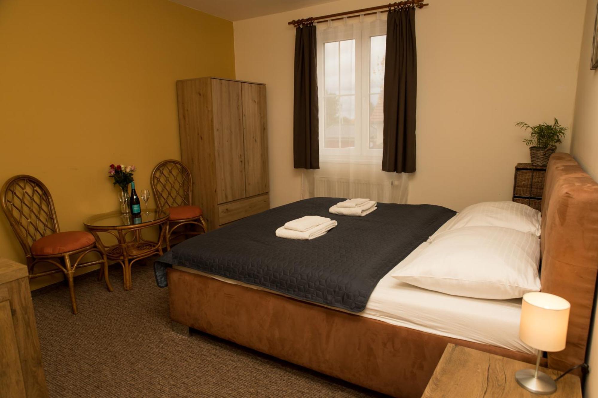Valnovka Wellness Hotel Kamenice Exteriör bild