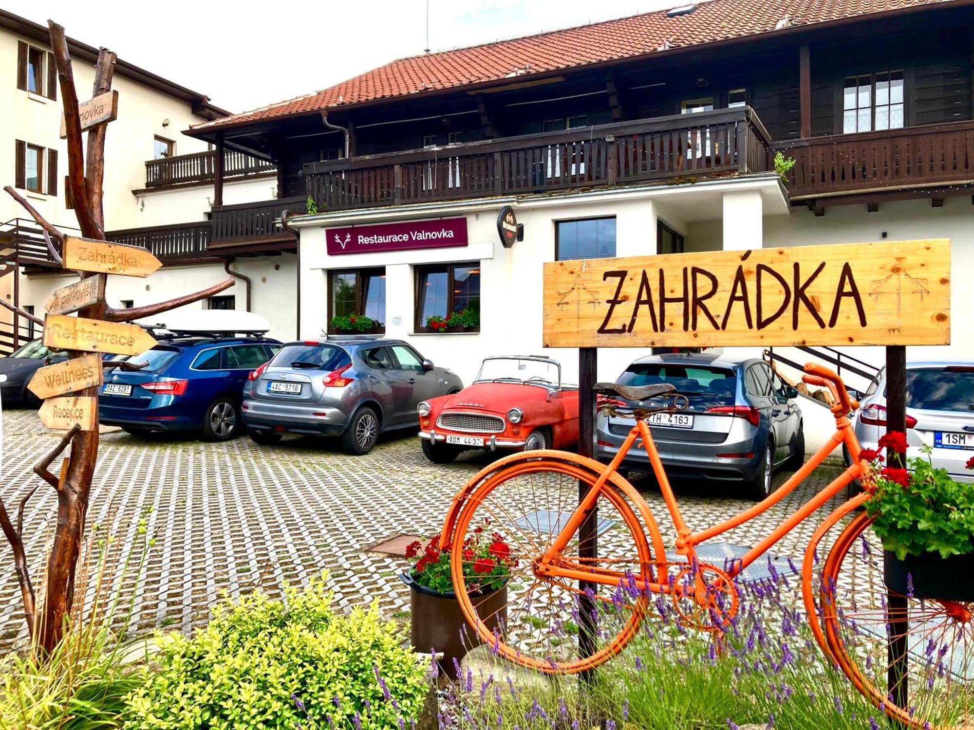 Valnovka Wellness Hotel Kamenice Exteriör bild